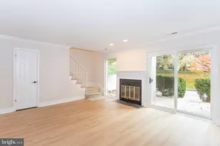 22 Stone Manor, Towson, MD 21204 - Photo 5