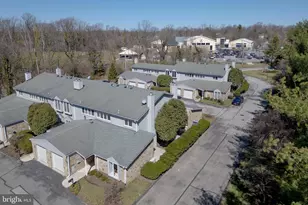 22 Stone Manor, Towson, MD 21204 - Photo 17