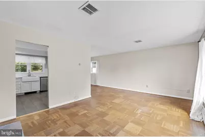 1800 Palo Circle, Baltimore, MD 21227 - Photo 5