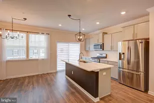 5059 Silver Oak Dr, Rosedale, MD 21237 - Photo 7