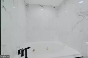 2020 Masters Dr, Baltimore, MD 21209 - Photo 21
