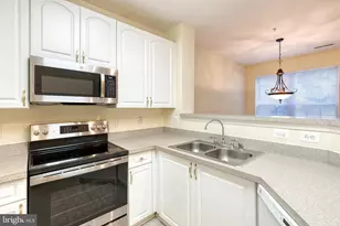 400 Symphony Circle, Cockeysville, MD 21030 - Photo 15