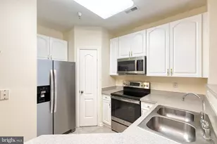 400 Symphony Circle, Cockeysville, MD 21030 - Photo 17