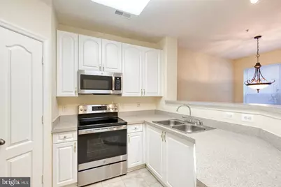 400 Symphony Circle #215I, Cockeysville, MD 21030 - Photo 13