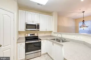 400 Symphony Circle, Cockeysville, MD 21030 - Photo 13