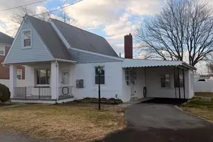 8323 Bear Creek Dr, Baltimore, MD 21222 - Photo 3