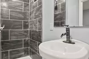 10 Iron Bolt Ct, Catonsville, MD 21228 - Photo 39