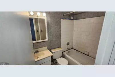 6553 Woodgreen Circle, Gwynn Oak, MD 21207 - Photo 13