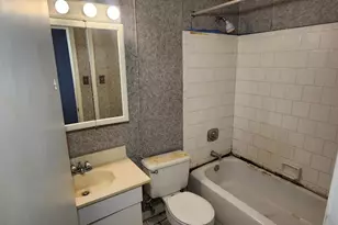 6553 Woodgreen Cir, Gwynn Oak, MD 21207 - Photo 13