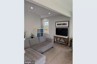 299 Lavern Avenue, Halethorpe, MD 21227 - Photo 3