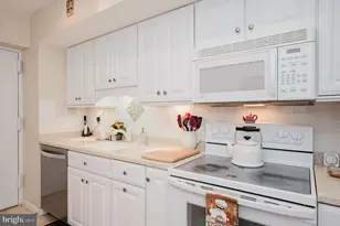 7 Slade Ave, Pikesville, MD 21208 - Photo 11