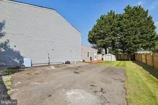 600 Kittendale Cir, Middle River, MD 21220 - Photo 33