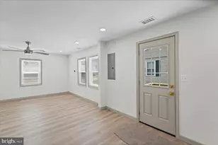 1812 Kitty Hawk Rd, Baltimore, MD 21221 - Photo 9