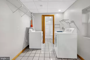 2426 Wythe Ave, Baltimore, MD 21219 - Photo 23