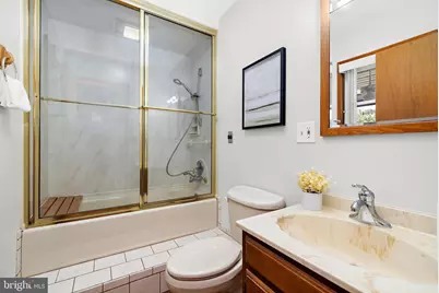 2426 Wythe Avenue, Baltimore, MD 21219 - Photo 19