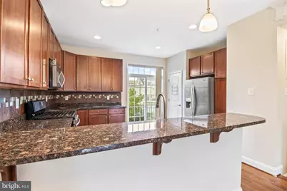 61 Linden Place, Towson, MD 21286 - Photo 11