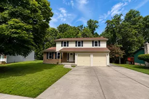1308 Lincoln Woods Dr, Baltimore, MD 21228 - Photo 1