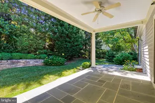 25 Dembeigh Hill Cir, Baltimore, MD 21210 - Photo 31