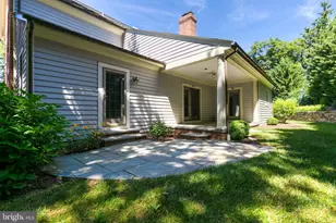 25 Dembeigh Hill Cir, Baltimore, MD 21210 - Photo 33