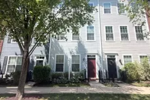 35 Meridian Ln, Towson, MD 21286 - Photo 1