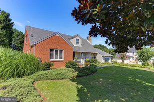 25 Walkern Rd, Baltimore, MD 21221 - Photo 3