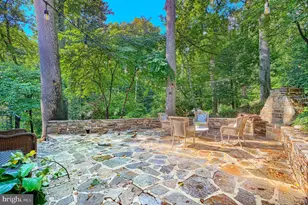 302 Dixie Dr, Towson, MD 21204 - Photo 5