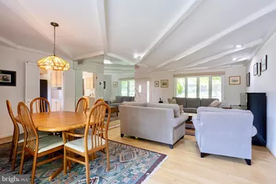 2400 Sugarcone Road, Baltimore, MD 21209 - Photo 9