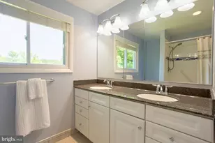 2400 Sugarcone Rd, Baltimore, MD 21209 - Photo 39