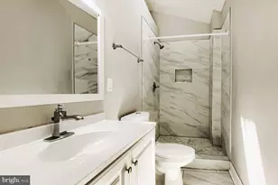 6604 Sherwood Rd, Baltimore, MD 21239 - Photo 13
