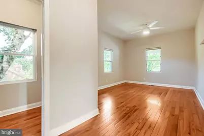 6604 Sherwood Road, Baltimore, MD 21239 - Photo 9
