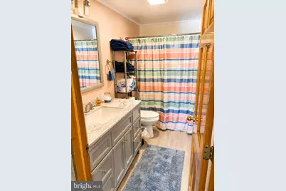942 Woodlynn Road, Essex, MD 21221 - Photo 13