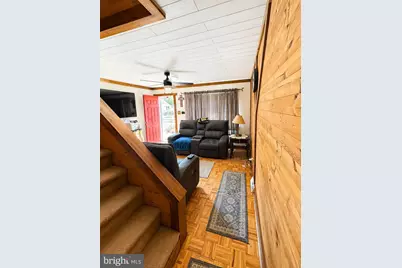 942 Woodlynn Road, Essex, MD 21221 - Photo 3