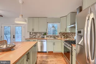 435 Westside Blvd, Baltimore, MD 21228 - Photo 3
