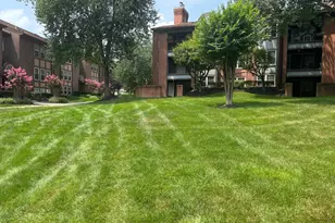 15 Pipe Hill Ct, Baltimore, MD 21209 - Photo 7