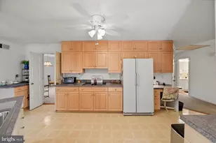 114 2nd Ave, Reisterstown, MD 21136 - Photo 7