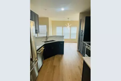 9776 Ashlyn Circle #9776, Owings Mills, MD 21117 - Photo 3