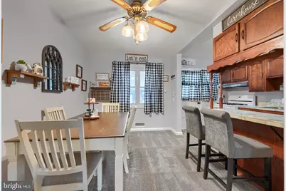 2028 Ormand Road, Baltimore, MD 21222 - Photo 7