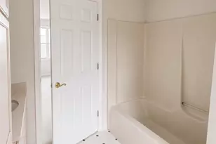 9010 Hinton Ave, Baltimore, MD 21219 - Photo 17