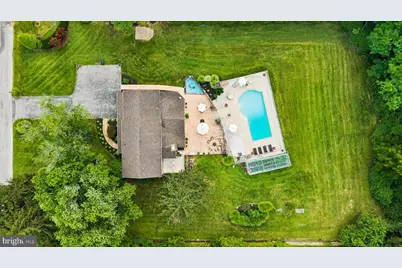 300 Chapelwood Lane, Lutherville Timonium, MD 21093 - Photo 31
