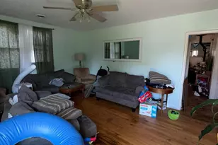 210 3rd Ave, Baltimore, MD 21227 - Photo 3