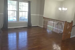 8136 Milford Garden Dr, Windsor Mill, MD 21244 - Photo 5