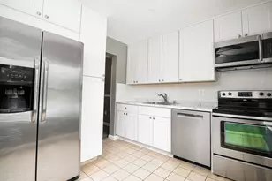 135 Bourbon Ct, Baltimore, MD 21234 - Photo 3