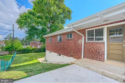 2421 Forest Green Road, Baltimore, MD 21209 - Photo 39