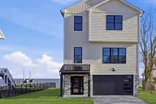 8823 Chesapeake Ave, Sparrows Point, MD 21219 - Photo 3