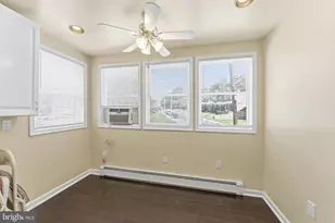 6302 Frederick Rd, Catonsville, MD 21228 - Photo 15