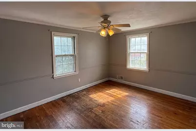 929 Radcliffe Road, Towson, MD 21204 - Photo 11