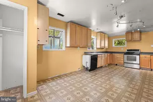 1212 Burke Rd, Baltimore, MD 21220 - Photo 17