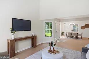24 River Oaks Cir, Baltimore, MD 21208 - Photo 7