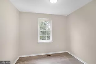 8507 Castlemill Cir, Nottingham, MD 21236 - Photo 15