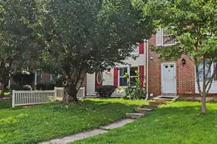 14 Fitzharding Pl, Owings Mills, MD 21117 - Photo 5